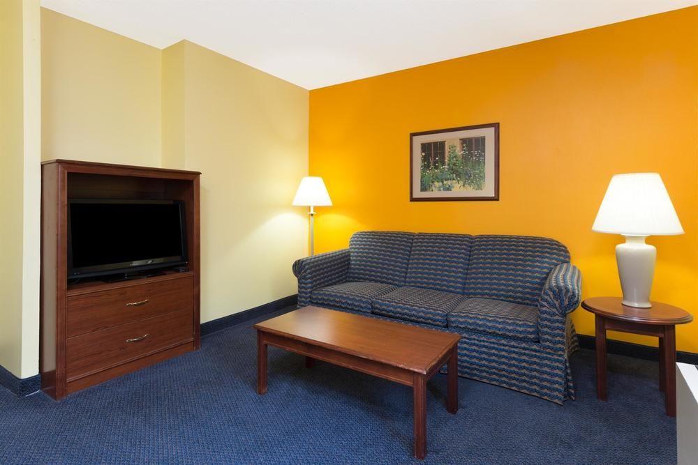 Motel 6 Springfield, Il - Airport 외부 사진